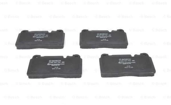 BOSCH stabdžių trinkelių rinkinys "Audi Q5" (8rb) 0986494702 8R0698151L