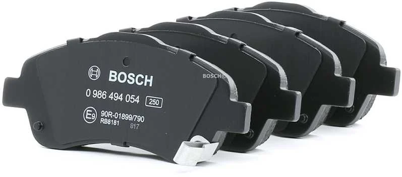 Bosch Stabdžių Trinkelių Rinkinys Diskinis Stabdys Toyota Avensis Corolla Verso 04465 04466 04467 04468