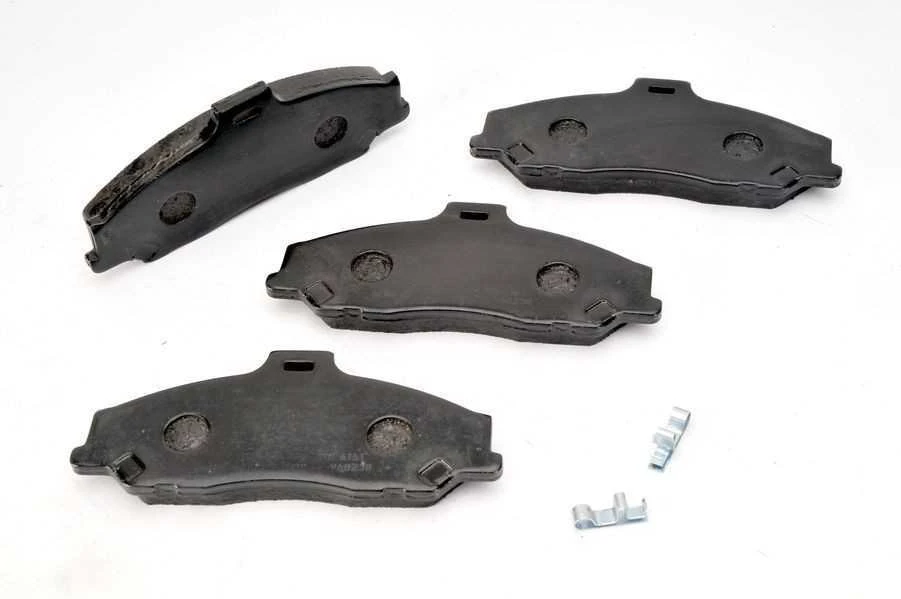 BOSCH stabdžių trinkelių rinkinys, diskinis stabdys 0986424720 UJY63323Z
