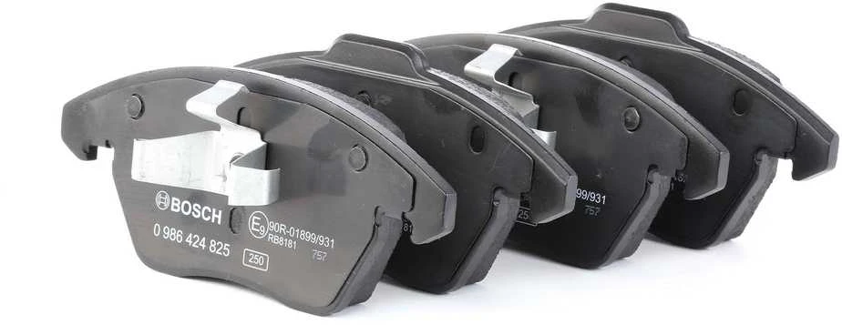 BOSCH stabdžių trinkelių rinkinys, diskinis stabdys 0986424825 8X0698151