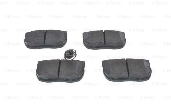 BOSCH stabdžių trinkelių rinkinys, diskinis stabdys 0986424287 LR021899