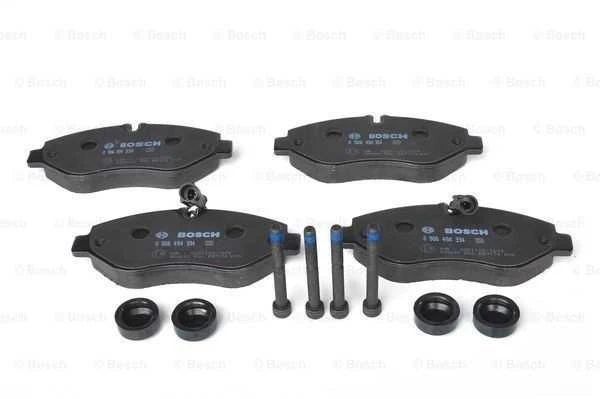 Bosch Stabdžių Trinkelių Rinkinys Diskinis Stabdys NISSAN Cabstar 28 32 35 RENAULT Maxity 110 120 130 140 150