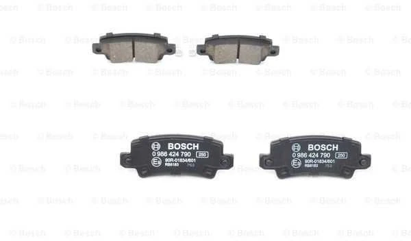 BOSCH stabdžių trinkelių rinkinys, diskinis stabdys 0986424790 04466YZZD9