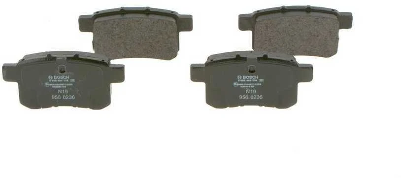 Bosch Stabdžių Trinkelių Rinkinys Honda Accord VIII Saloon CW1 CW3 CU1 CU3 CP1 2.0 2.2 2.4 3.5 04465SDAA01 04465SDAA02