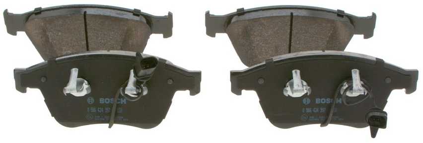 BOSCH stabdžių trinkelių rinkinys, diskinis stabdys 0986424397 3W0698151AA