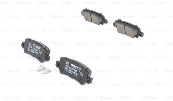 BOSCH stabdžių trinkelių rinkinys, diskinis stabdys 0986424790 04466YZZD9