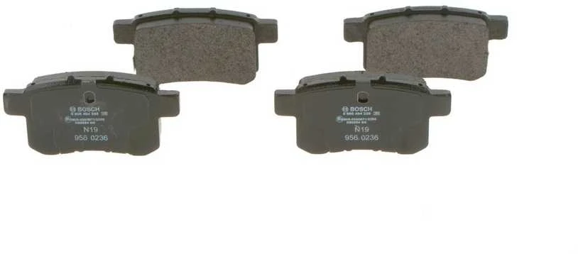 Bosch Stabdžių Trinkelių Rinkinys Honda Accord VIII Saloon CW1 CW3 CU1 CU3 CP1 2.0 2.2 2.4 3.5 04465SDAA01 04465SDAA02