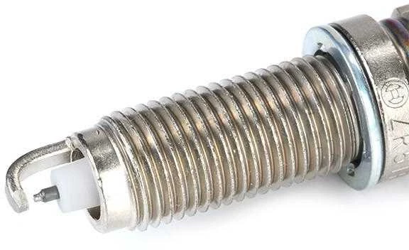 BOSCH uždegimo žvakė 0242145541 A0041592503