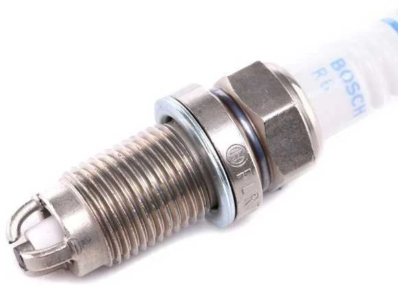 BOSCH uždegimo žvakė 0242235788 101905609