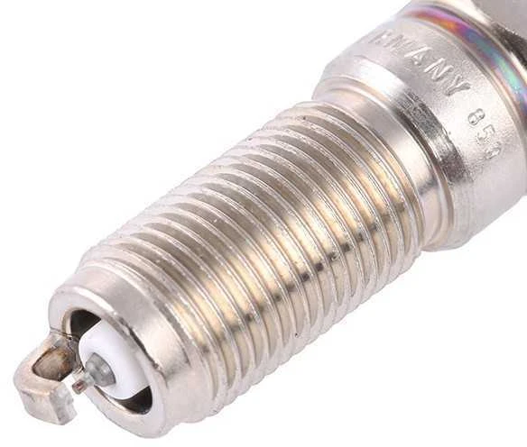 BOSCH uždegimo žvakė 0242236663 30758130