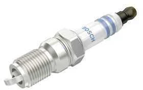 BOSCH uždegimo žvakė 0242240620 01V409057