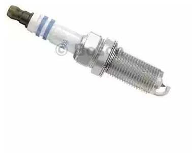 BOSCH uždegimo žvakė 0242240715 22401AA670