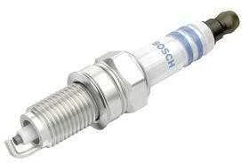 Bosch Uždegimo Žvakė Alfa Romeo MiTo Fiat Panda Grande Punto 500 Lancia Ypsilon 96517098 96517098A 96517098B 96517098C