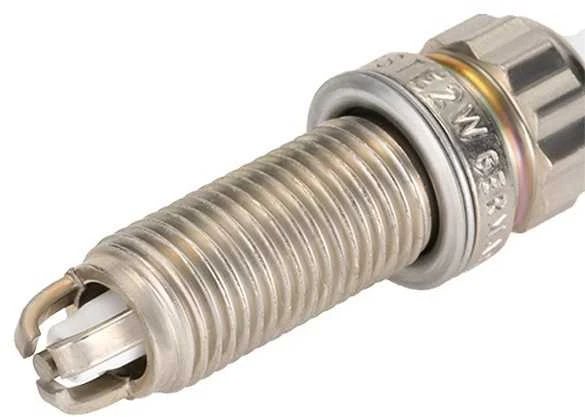 Bosch Uždegimo Žvakė BMW 116i 118i 120i 320i 325i 330i 523i 528i 530i 12 34 56 78 90 12 34 56 78 90