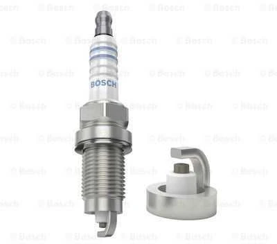 Bosch Uždegimo Žvakė Ford Maverick Nissan Prairie Pro Terrano II Pick Up Navara 90919 1104 90919 1104