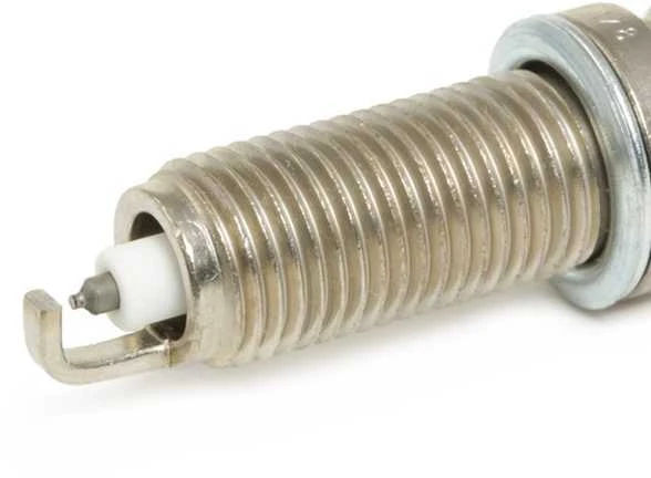 Bosch Uždegimo Žvakė HONDA Accord IX CR-V V MERCEDES-BENZ SL R230 E-Class W211 Uždegimo Žvakės 0001585011 0001585013