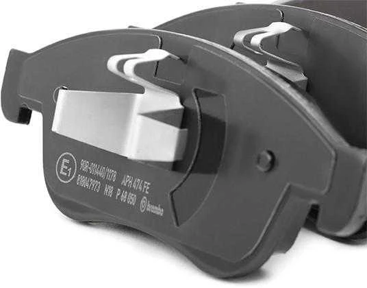 Brembo Stabdžių trinkelių komplektas tinka NISSAN JUKE F16 RENAULT 410605961R 4106000Q1L