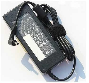DELL 90W kroviklis su laidu ir jungtimi
