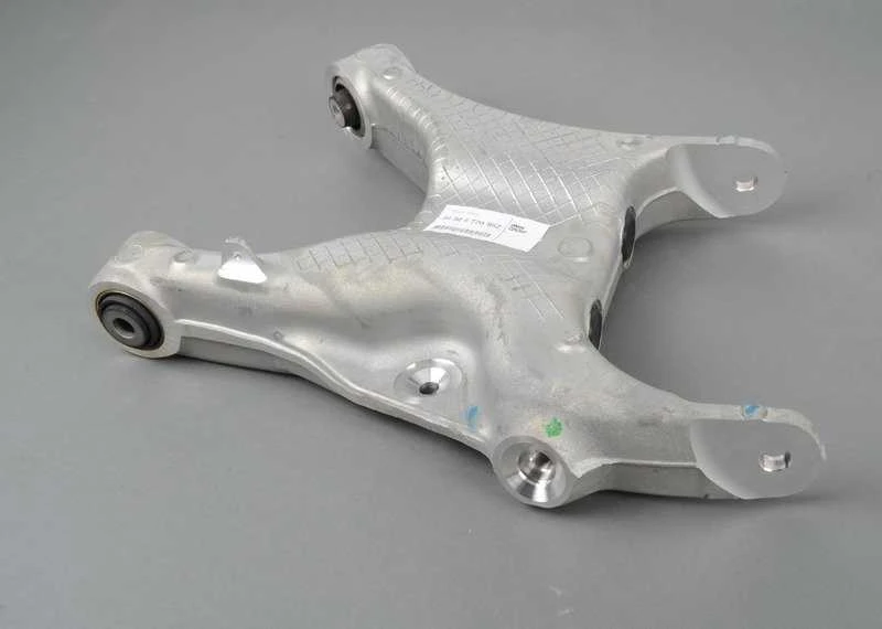 Dešinė Šarnyro Dalis BMW X5 E70 X6 E71 Originalus 33326770952