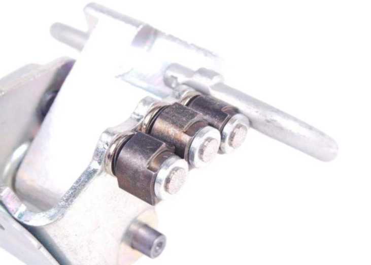 Durų Sąvaržas VAG Audi A3 A4 A6 Q7 Originalus 8E0831411E