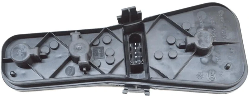 Galinis Dešinys Žibintas LAND ROVER RANGE ROVER III L322 Originalus XFM500080