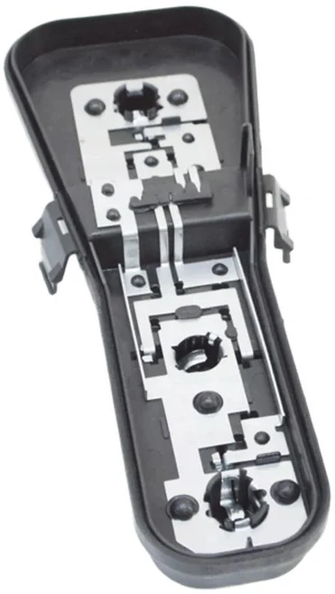 Galinis Dešinys Žibintas LAND ROVER RANGE ROVER III L322 Originalus XFM500080