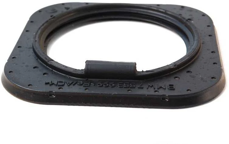 Genuine alyvos užpildymo dangtelio tarpiklis BMW E88 E82 E90 E91 E92 E60 11127553999