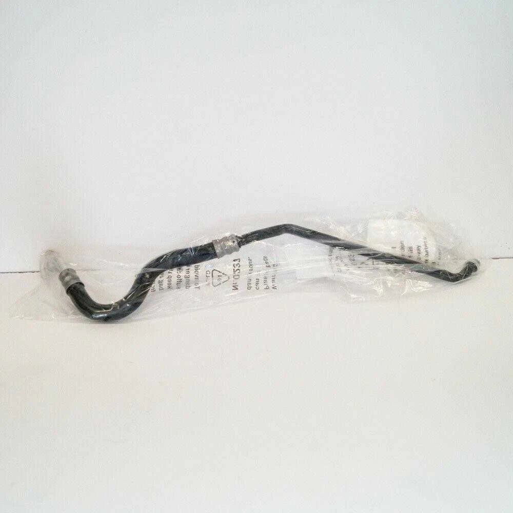Genuine variklio alyvos aušintuvo srauto vamzdis BMW F80 F82 F83 MOS M3 M4 CS 17222358290
