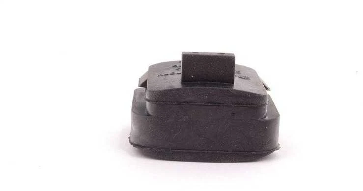 Guminis Guolis VAG Audi A4 A6 A8 Volkswagen Passat Originalus 8D0121276