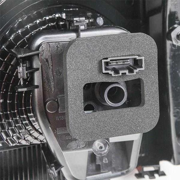 Hella Galinis Žibintas VW Golf Golf VI Golf VI Kabrioletas Golf VI Furgonas 5M0 941 069 A 5M0 941 069 B