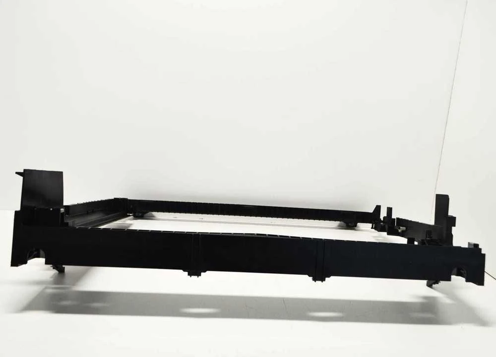 Jaguar Xe X760 Radiatoriaus Palaidymas Originalus T2H39793