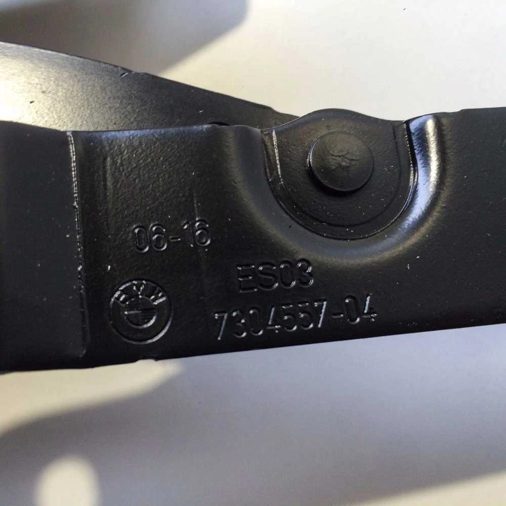 Kairysis Bagažinės Angos Šarnyras BMW F22 F87 F23 Originalus 41007373847