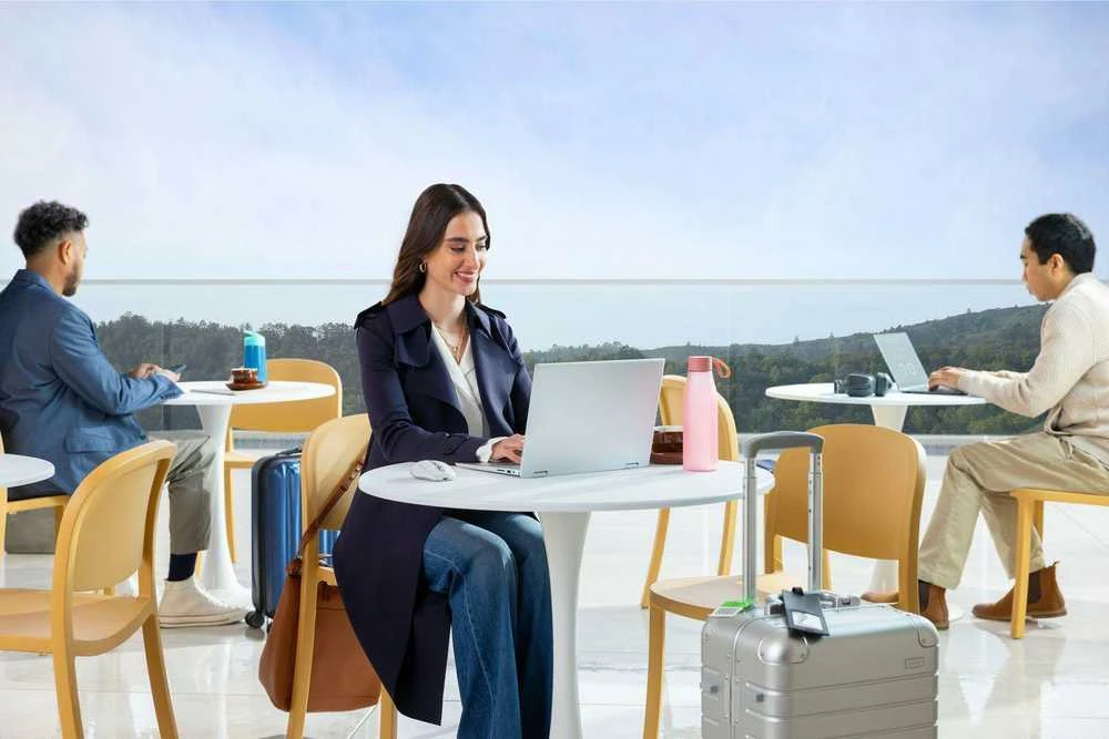 Belaidė pelė Logitech MX Anywhere 3S, šviesiai pilkos spalvos
