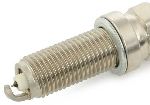 MAGNETI MARELLI uždegimo žvakė 062707000065 A0041593903