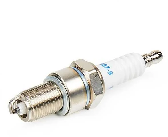 MAGNETI MARELLI uždegimo žvakė 062709000007 101000005AE