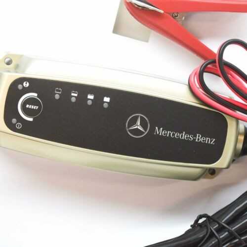Mercedes-Benz CLA 200 CDI Akumuliatoriaus įkroviklis Originalus A0009822921