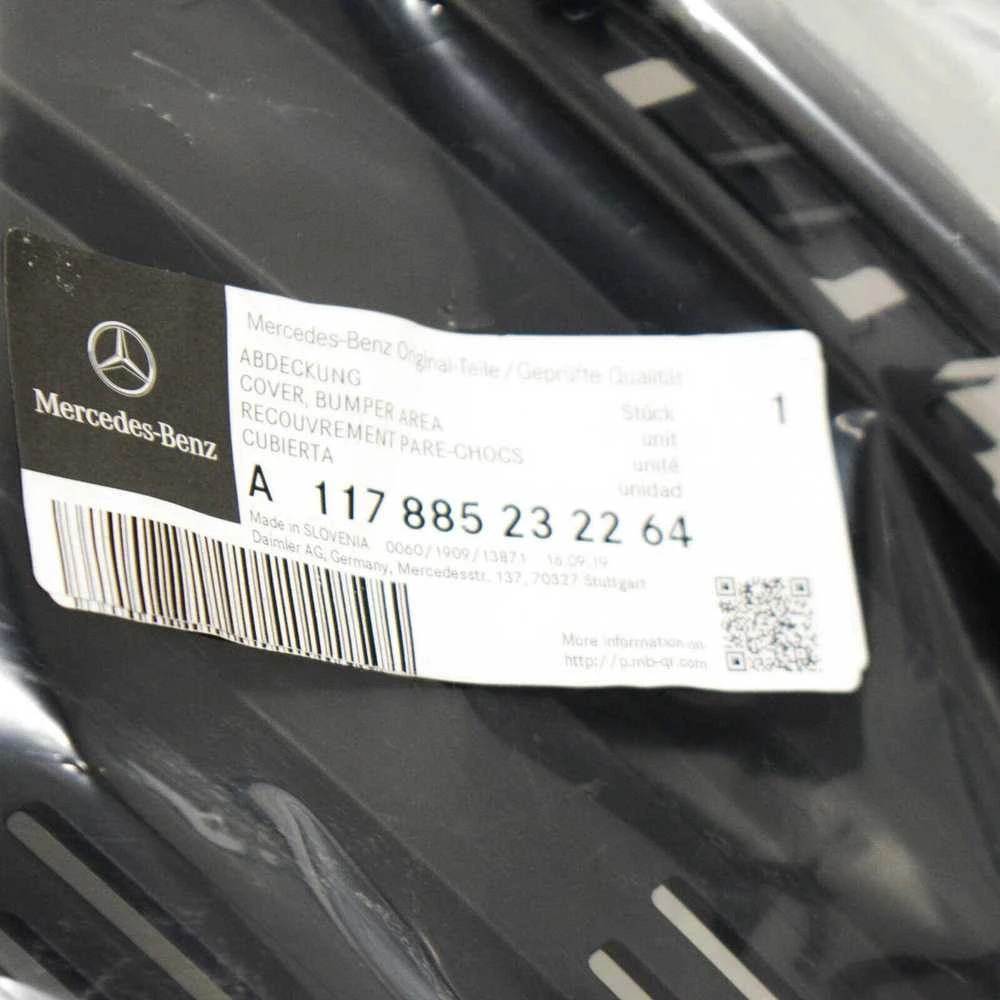 Mercedes Benz CLA 200 CDI Priekinio Bamperio Apatinės Vidinės Grotelės Kairėje Originalus A1178852322