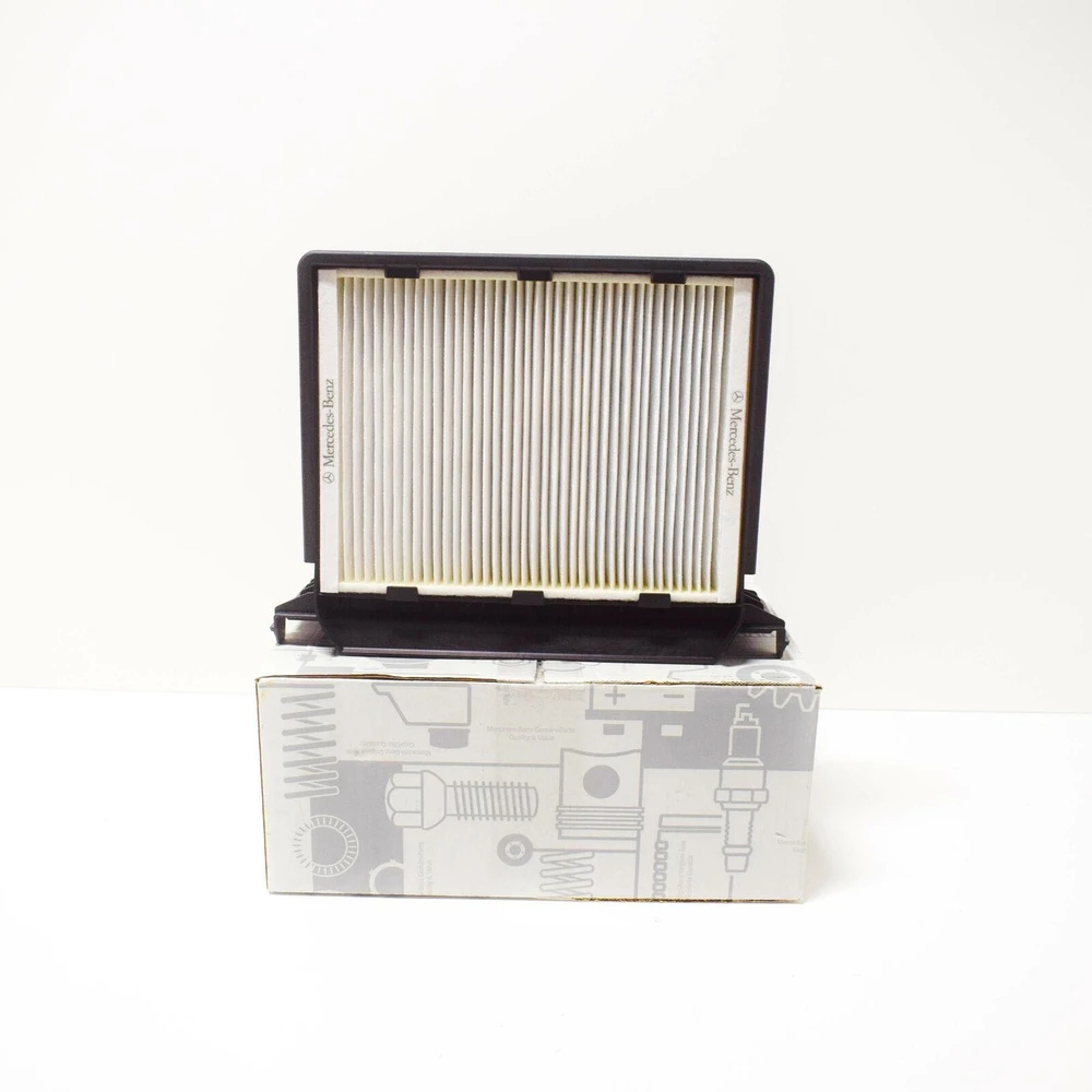Mercedes-Benz E 300 d Sedanas Luchtinlaatkapis Originalus A2138307400