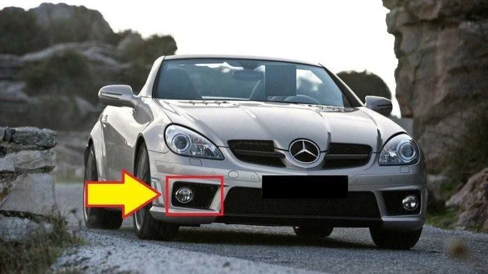 Mercedes Benz MB SLK CLASS R171 Amg priekinis bamperis rūko žibintų grotelės Dešinė originali A1718851853
