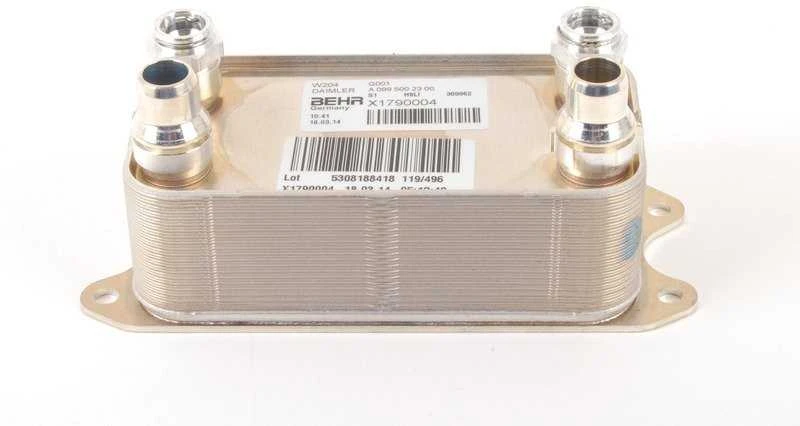 Mercedes-Benz OLIEKOELER SLC 250 d Roadster W172 Originalus A0995002300