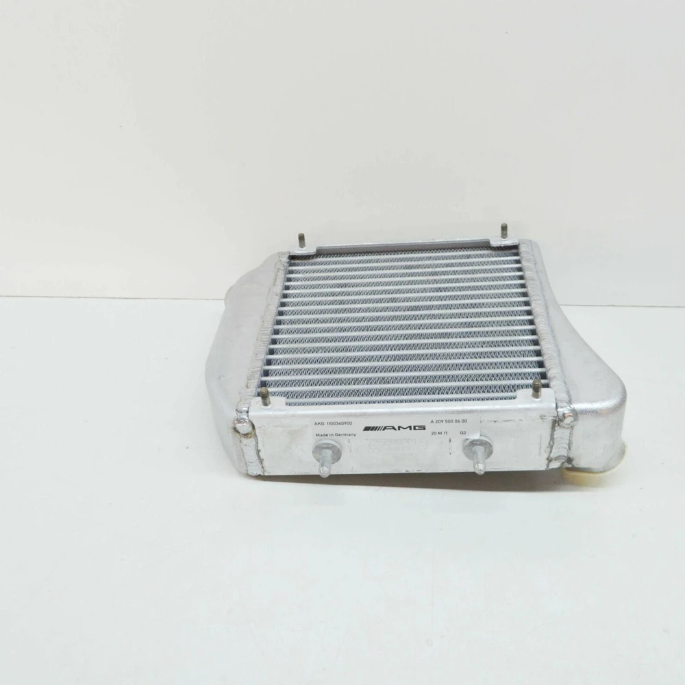 Mercedes Benz Originalus Mercedes radiatoriaus A209 C204 C209 C219 R230 S204 S211 S212 2095000600