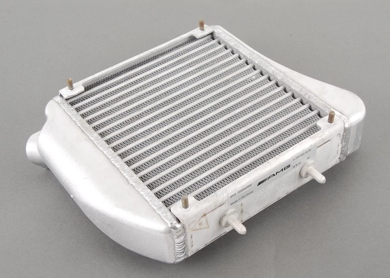 Mercedes Benz Originalus Mercedes radiatoriaus A209 C204 C209 C219 R230 S204 S211 S212 2095000600