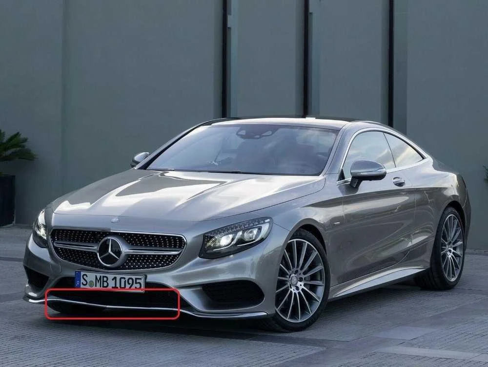 MERCEDES BENZ S-Class W217 Priekinio bamperio centrinis apatinis dekoratyvinis apvadas originalus A2178851221