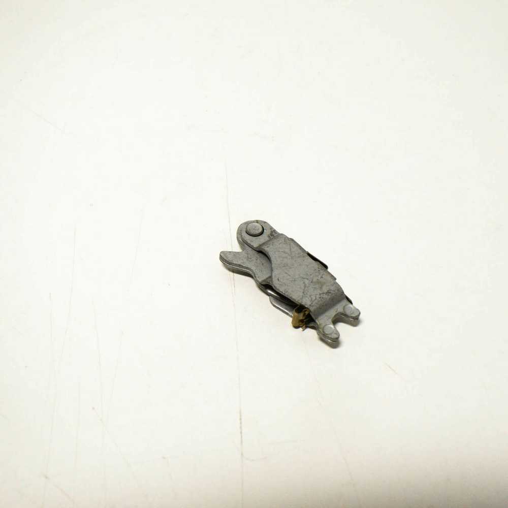 Mercedes Benz SLS AMG W197 CL 500 W216 S 250 W221 LASCHE SHACKLE Originalus A2214200189