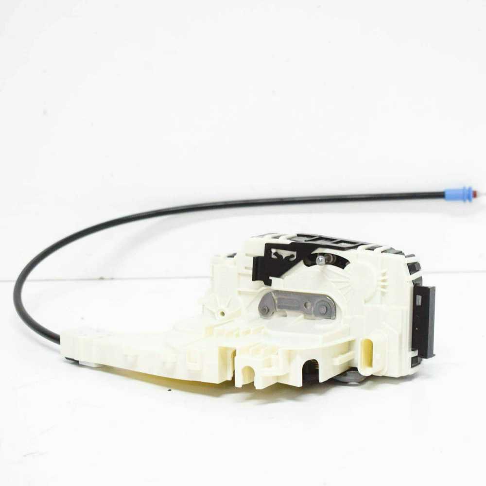 Mercedes Benz Tuerschloss 209 309 411 509 CDI FHS FHL Kasten Kombi Originalus A9067202035