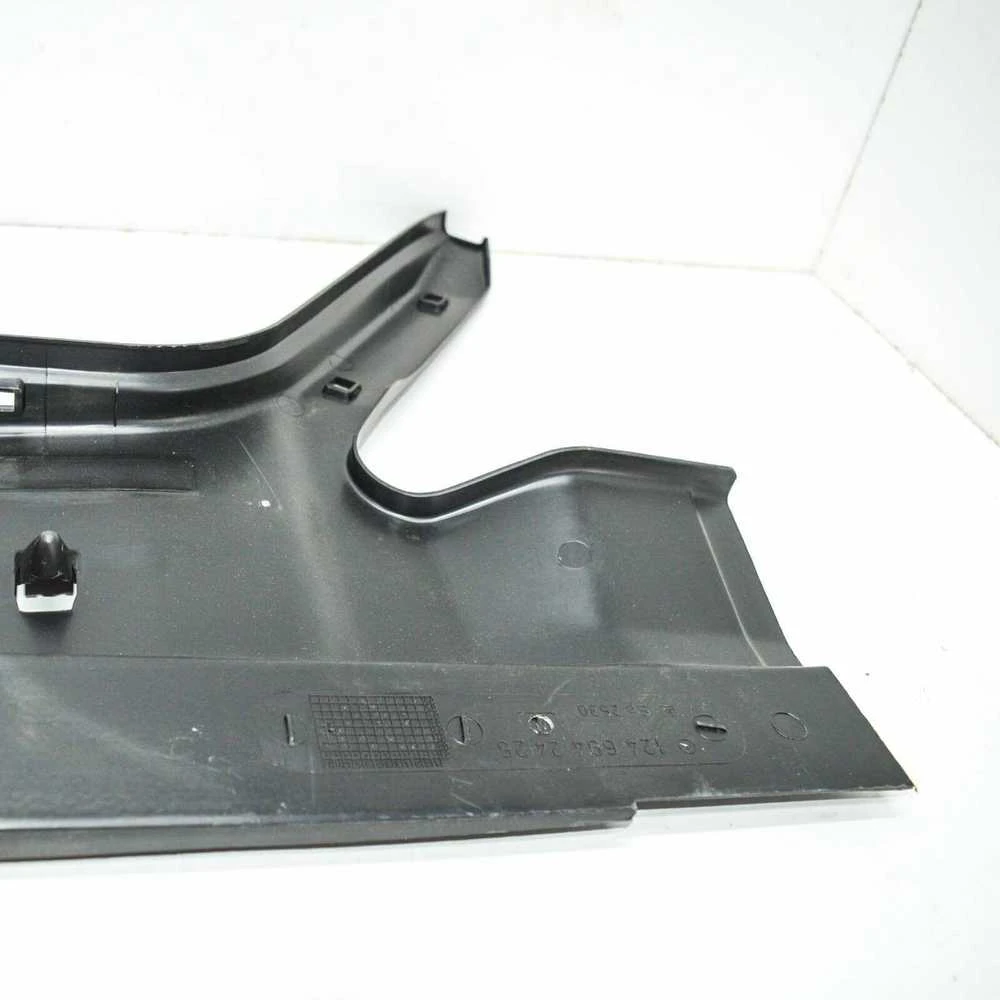 Mercedes-Benz W124 sedano apdailos detalės originalios A1246942425
