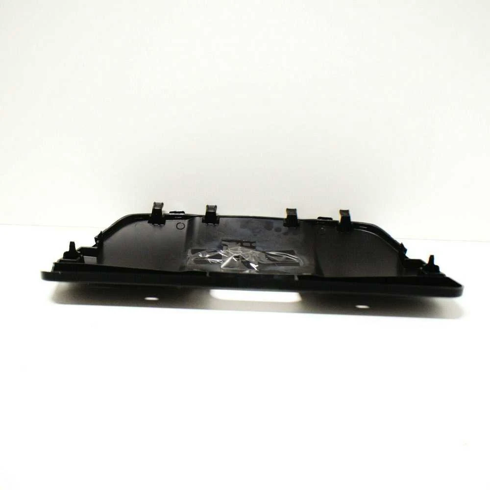 Mercedes-Benz W166 galinio bamperio vilkimo kablio dangtelis A1668852324
