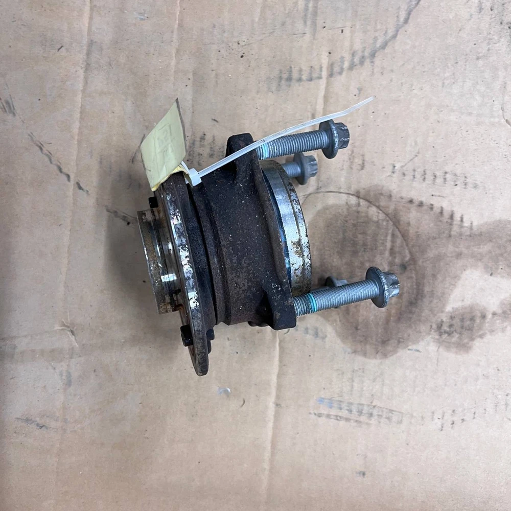Mercedes-Benz W166 X166 ML GLE GL priekinio rato stebulė originali A1663340206