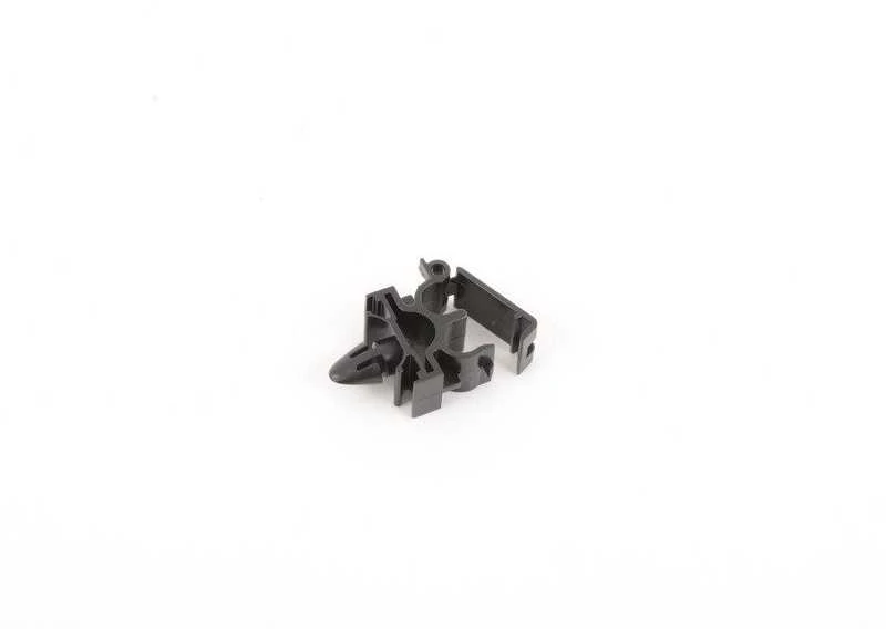 Mercedes-Benz W611 dyzeliniai varikliai Kuro vamzdžio tvirtinimo spaustukas originalus A6110781241