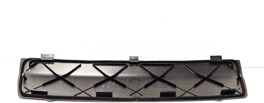 Mercedes-Benz W639 priekinio žiedadulkių filtro dangtelis originalus A63988400229E80
